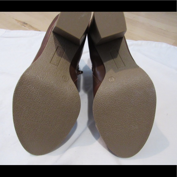 Booties - Picture 4 of 5